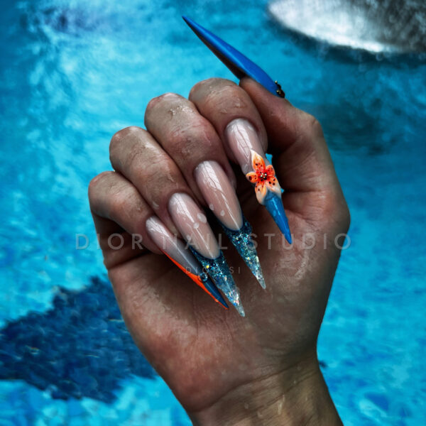 Nohti iz studia Dior Nail Studio