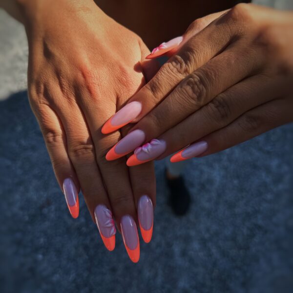Nohti iz studia Dior Nail Studio