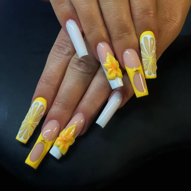Mi smo ze poletni 🍋
Material: @ritzynails_slovenija 
Gel lack: tulip 383
.
.
.
.
.
.
.
.
.
.
.#longnails #squernails #summernails #lemonnails🍋 #nailsart #nailsofinstagram #nailsofinstagram #nailsdesign #nailstoinspire #nailsslovenia #ljubljana #nohtiljubljana #podaljševanjenohtov